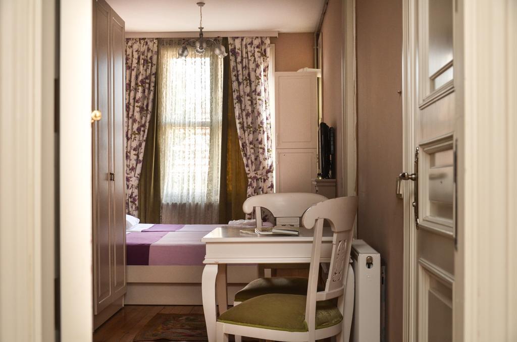 Omer Hayyam Suites Provincia di Istanbul Esterno foto