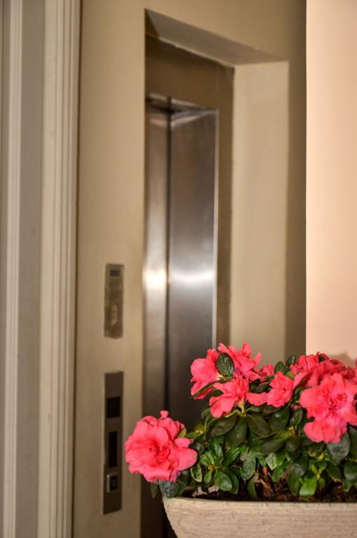 Omer Hayyam Suites Provincia di Istanbul Esterno foto