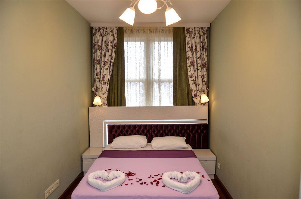 Omer Hayyam Suites Provincia di Istanbul Esterno foto